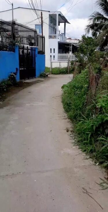 BÁN NHÀ GẦN CHỢ CHIỀU HẺM Ô TÔ ĐƯỜNG XÓM CHIẾU VĨNH NGỌC