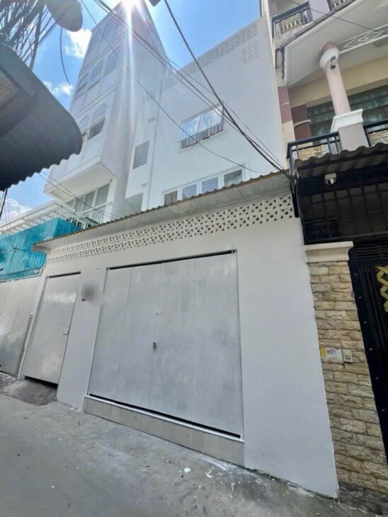 Căn hộ dịch vụ thu nhập 750triệu/Năm, 3 tầng, 162m2, 1113 Huỳnh Tấn Phát, Phú Thuận Quận 7-Giá 13