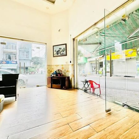 Nhà Mặt Tiền Đường Bàu Cát Phường 11 Quận Tân Bình. Nhà Mặt Tiền Đường Bàu Cát Phường 11 Quận Tân Bình.