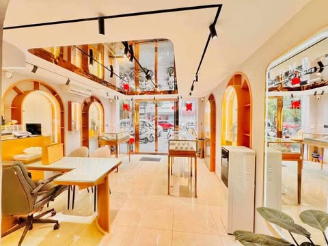 CỰC HIẾM!! MẶT PHỐ PHAN CHU TRINH – HOÀN KIẾM, 2 THOÁNG, KINH DOANH: 35M, 7T, MT: 4.4M