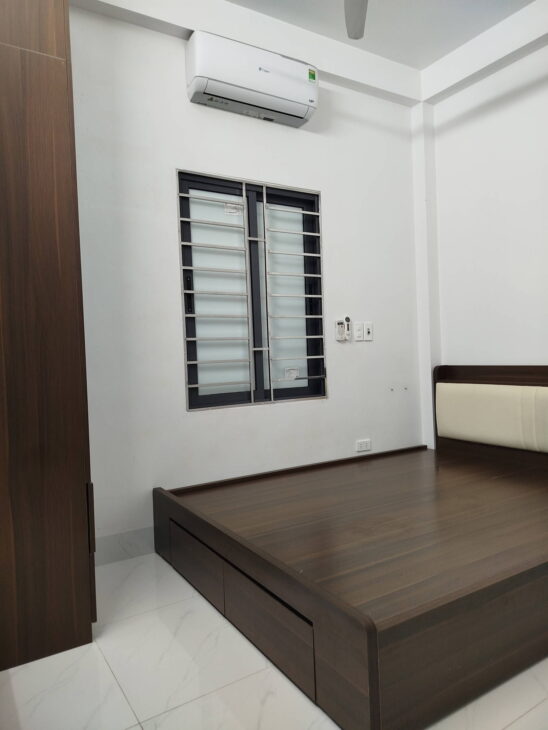 Bán nhà ngõ ô tô, DT 45m2 , 4tầng, MT 3,7m, Ngõ ô tô kinh doanh, Khương Trung, Thanh Xuân. 10,35 tỷ.