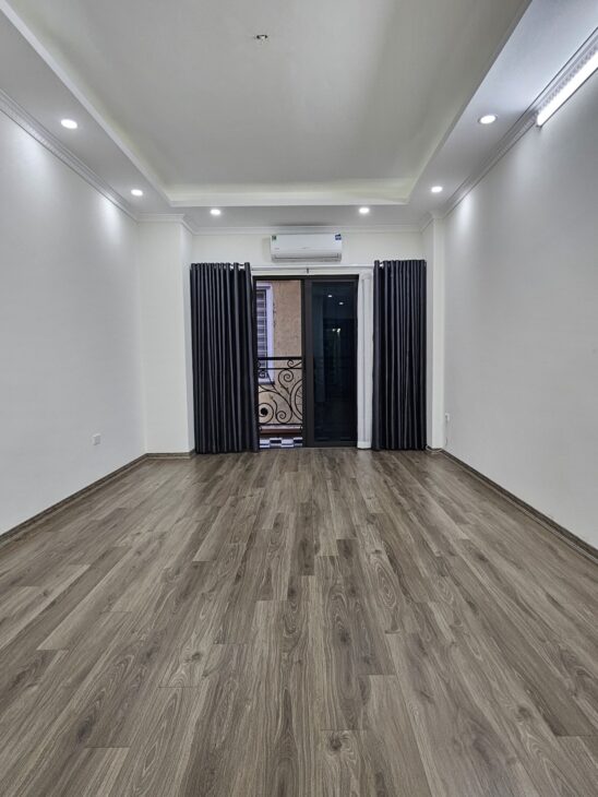 SIÊU PHẨM HAI BÀ TRƯNG 6 TẦNG – THANG MÁY – NGÕ 3 GÁC – 15M Ô TÔ ĐỖ – VỊ TRÍ ĐẮC ĐỊA – 41m2