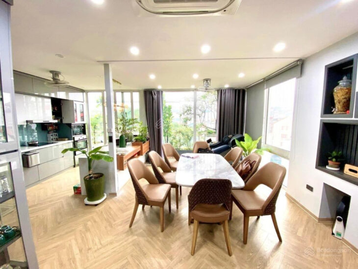 Bán nhà 60 m2,6T, MT 5m, giá 18,9tỷ, lô góc, thang máy, tiện kinh doanh, Nghĩa Đô, Cầu Giấy