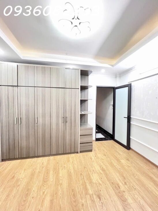 BÁN NHÀ TAM TRINH – Ô TÔ ĐỖ CỔNG – Ở NGAY – 5 TẦNG – 30/65M2- CHỈ 4.65 TỶ!