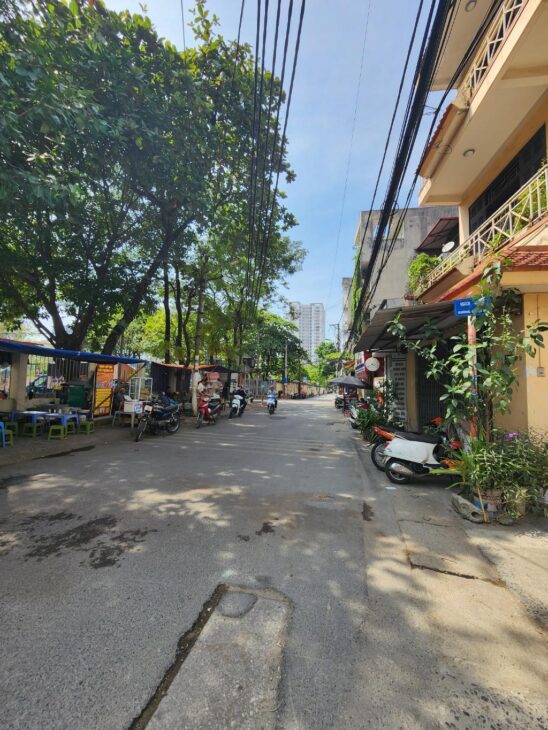 BÁN ĐẤT CỔ NHUẾ