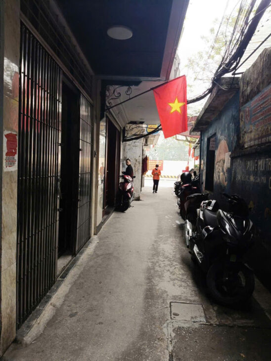 Bán Nhà Phố Ngọc Khánh Dt 36m2 4 tầng mt 3.4m Giá 11.6 tỷ Ba Đình