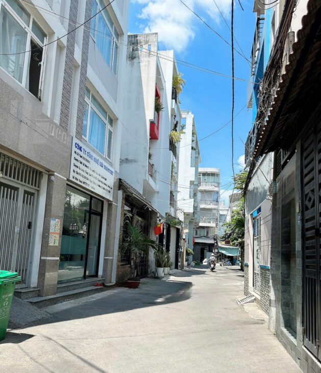 Cần bán nhà 4 lầu đẹp có T.máy HXH ngang 4m 105m2 3/2 Q10 gần chợ 16 tỷ hơn.