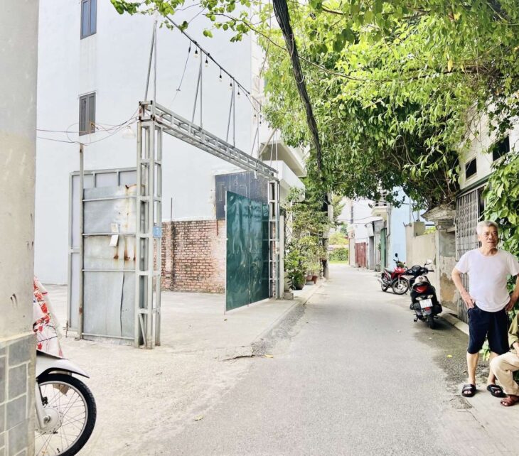 CHÁN NHÀ XÂY SẴN! Bán đất Việt Hưng, gần Vinhome Riverside, ô tô đỗ cửa, 65m2, 8.8 tỷ