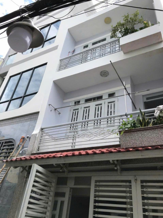 Nhà 3 tầng đúc BTCT 4,1×14 HXH 6m Quận 8 ngay chợ chỉ 4.8 tỷ TL