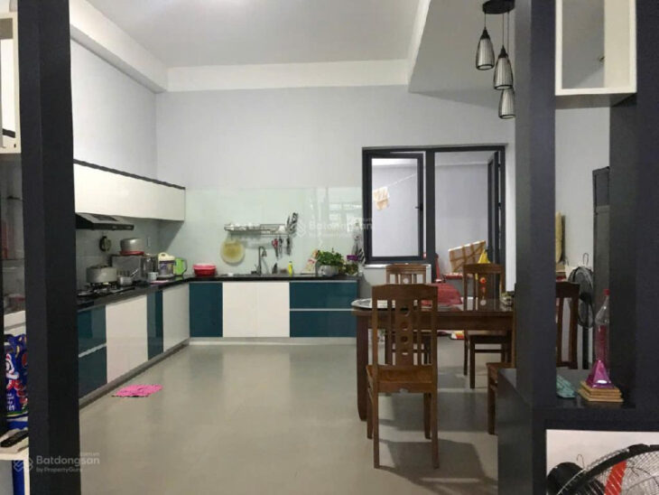 Mặt tiền 4 tầng BTCT – 100m2 (5×20) – đường 16m Quận 8 – Tặng toàn bộ nội thất – nhỉnh 9 tỷ
