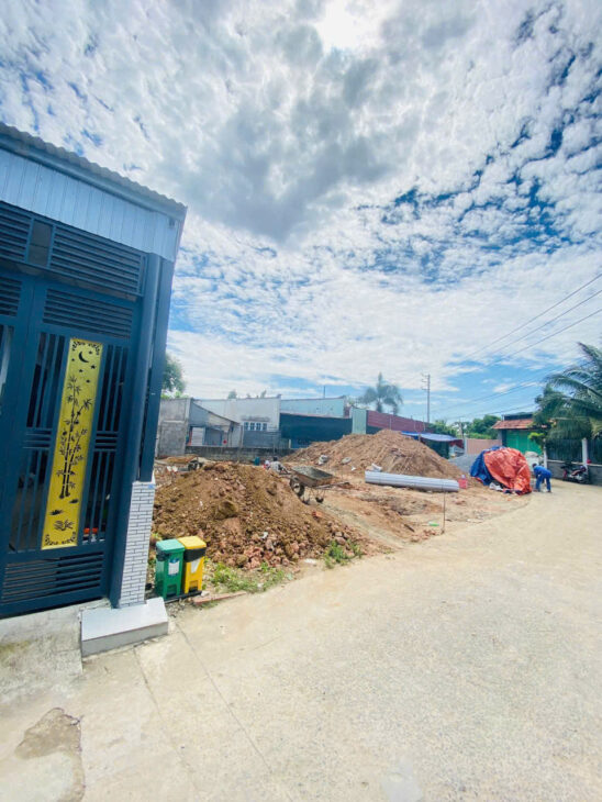 NHÀ MỚI XÂY DỰNG – SẠCH ĐẸP GẦN KDL BỬU LONG- BIÊN HOÀ