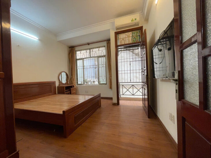 Vip! Bán nhà THÁI THỊNH – YÊN LÃNG, 30m2, 6 tỷ, Nhà đẹp, Ngõ ô tô, Kinh doanh đỉnh