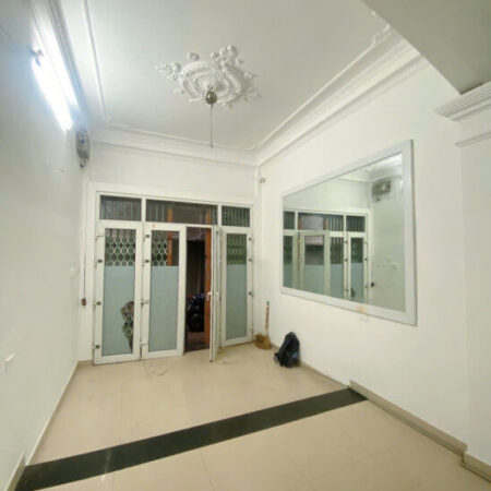 Giá sốc! Bán nhà LÁNG HẠ – THÀNH CÔNG, 33m2, 6 tỷ, Nhà đẹp, Ngõ thông, Dân xây chắc chắn