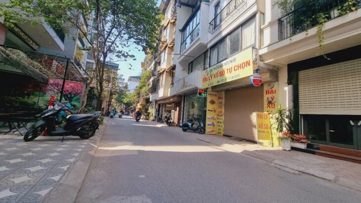 Bán nhà vị trí đẹp phố Đội Cấn 63m2, 5T thang máy, MT4.5m vỉa hè ô tô kinh doanh