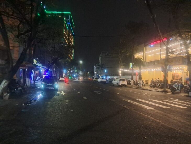 ♥ Nhà 2 Mặt Tiền Đống Đa, 72m2, ngang hơn 10m, 4 tầng Kinh Doanh Cực VIP