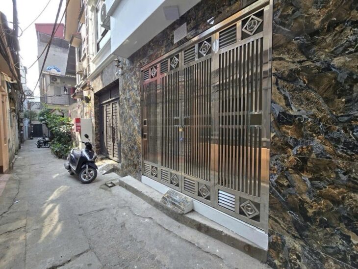 Bán nhà ngõ 297 Trần Cung 50m2 chỉ 7.5 tỷ rất gần đường ô tô tránh