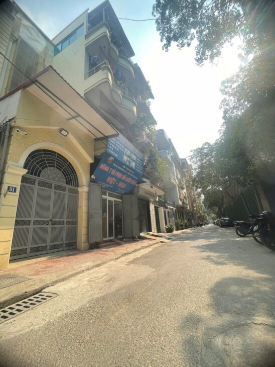 HOT HOT NHÀ HOÀNG SÂM 61M2, 6 NGỦ, KINH DOANH, VỈA HÈ CHỈ 17.6 TỶ