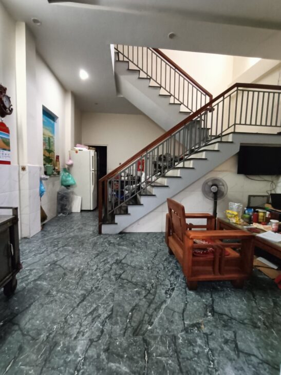 # Nhà 3 mặt Kiệt Hoàng Diệu 30m ra Ô tô, 64m2, 2 tầng đúc, 3.1 tỷ