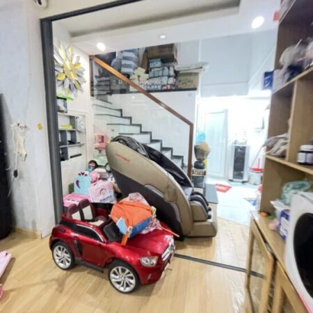 ♥ Nhà Kiệt rộng, khá thẳng gần Hùng Vương, 63m2, 2 tầng, 3PN, nhỉnh 3 tỷ