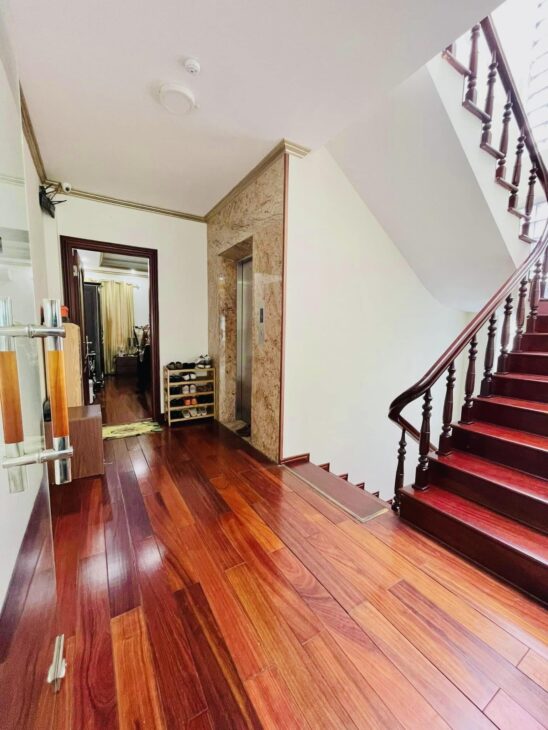 Bán nhà đẹp mê ly phố Tôn Thất Tùng 100m2, 7T thang máy, MT5.3m căn góc ô tô chỉ 31 tỷ