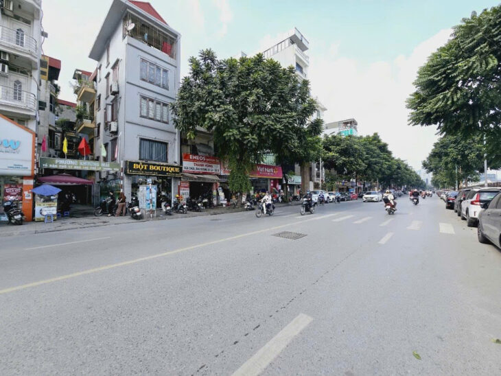 Mặt phố Lê Trọng Tấn 40m2, mặt tiền 4.1m nhỉnh 21 tỷ view cực thoáng ở, kinh doanh