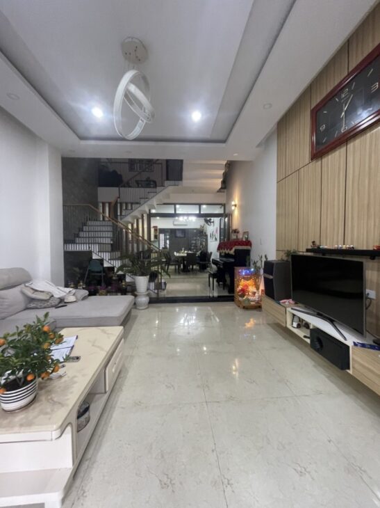 ► Mặt Tiền đường 7.5m Khu Biệt Thự Nam Việt Á, 90m2, 3 tầng như mới, xịn sò