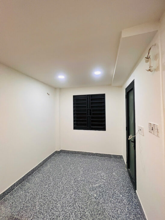 Cần Bán Gấp Nhà 34m2,4T, 5PKK, Lô Góc, Trần Hưng Đạo, P PNL, Q1, Chỉ 8,2 Tỷ
