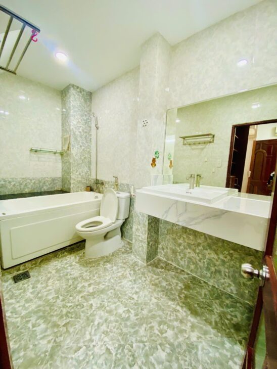 Hạ chào 100 triệu giá chào mới 5.85 tỷ thương lượng Nguyễn Văn Lượng- Chốt mạnh ace ơi