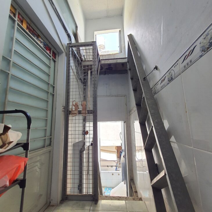 Bán nhà 42m², 4PN, 2WC, Bình Trị Đông B, Bình Tân, 3.4 tỷ, sổ hồng