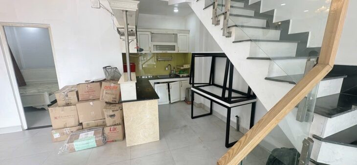 Bán nhà 85m², 2 tầng, 3PN, 3WC, Q.6, 5.9 tỷ, sổ hồng