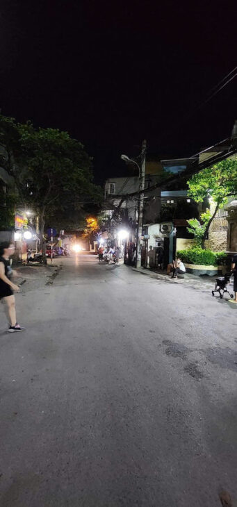 Bán Nhà Đông Quan Kinh Doanh – Ô Tô Dt 78m2 3 tầng mt 3.5m Giá 14.5 tỷ