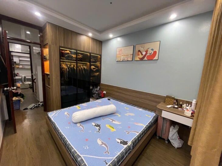 Bán Nhà Đặng Văn Ngữ, 36m², Gần Ô Tô, Full Nội Thất, Cách Phố Vài Bước Chân, Chỉ 6.35 Tỷ