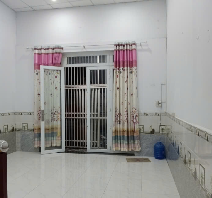 Cần bán nhà 40m2 x 2 tầng ở ninh kiều