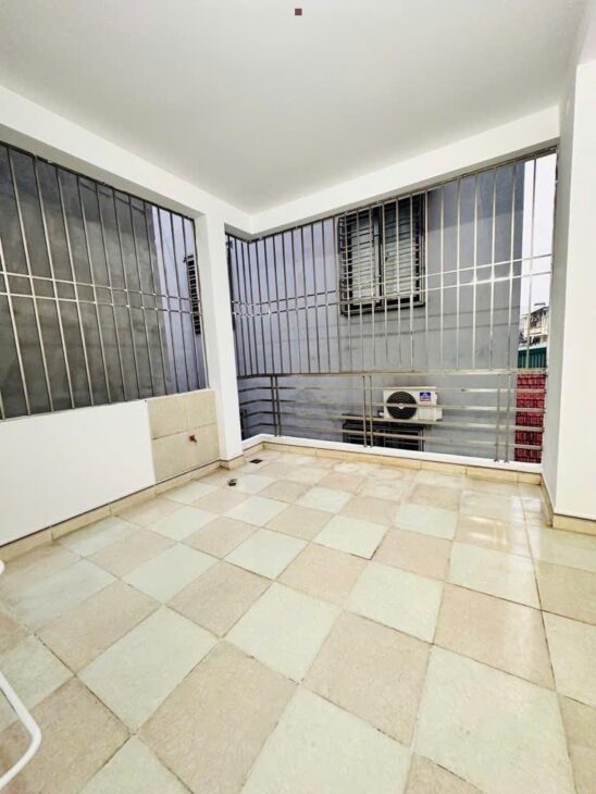 Bán Nhà THÁI HÀ, 30m², 5 Tầng, Vị Trí Cực Đẹp, Ngõ Thông, View Thoáng Vĩnh Viễn, Gió Lộng, Chỉ 6.5