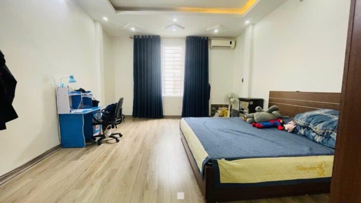 Bán Nhà XÃ ĐÀN, 34m², 5 Tầng, Vài Bước Ra Phố, Full Nội Thất, Nhà Mới Đẹp, Chỉ 6.3 Tỷ