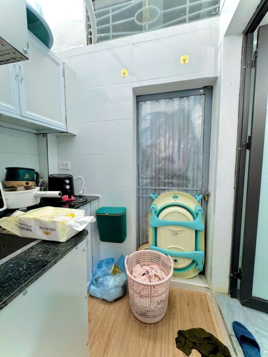 Cần bán căn hộ Tập thể tầng 1, Thọ Lão 20m2 (có gác xép 2 ngủ) Full đồ 2.4 tỷ