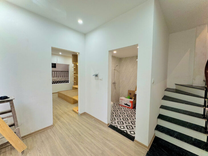 Cần bán nhà riêng Phố Hồng Mai, Hai Bà Trưng – Lô góc 4 tầng, 35m2, 5.2 tỷ