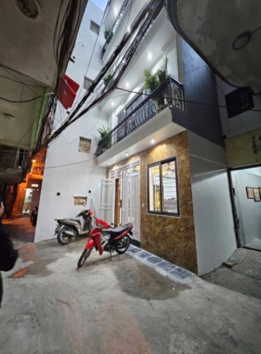 SIÊU HIẾM – NHÀ ĐẸP TRƯƠNG ĐỊNH – 5 TẦNG – NGÕ THÔNG – Ở SƯỚNG, KINH DOANH ĐỈNH