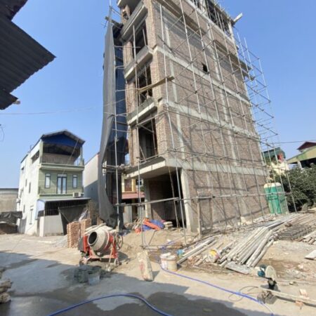 NHÀ MỚI 6 TẦNG THANG MÁY – PHÂN LÔ VẢ HÈ Ô TÔ TRÁNH ĐỖ LONG BIÊN NHỈNH 7 ĐỒNG