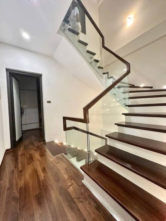 CÓ 102.Nhà tự xây ngõ 78 Hoàng như tiếp Long Biên, Ngõ 4m, Kinh doanh 4 tầng 60m2