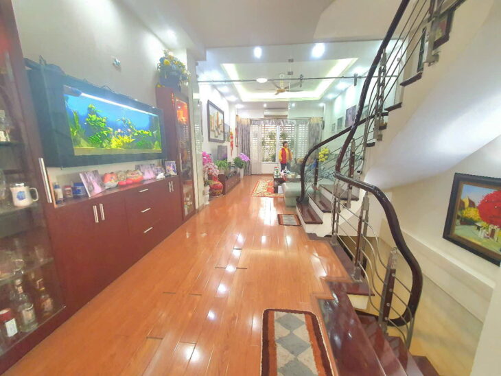 ???? Bán Nhà Phố Lê Văn Thiêm, Quận Thanh Xuân 53m2 x 5 Tầng 18 Tỷ, Khu Phân Lô, Kinh Doanh