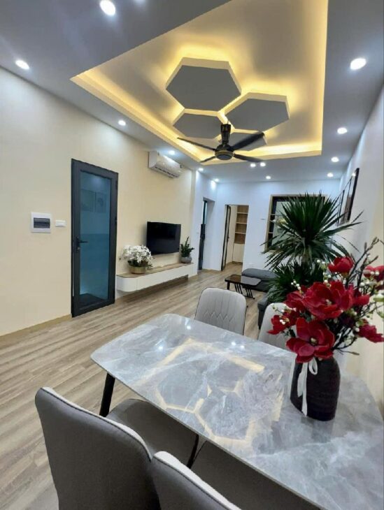 Siêu hiếm Ba Đình, ô tô tránh, DTSD 76 m2, giá chỉ 6.9 tỷ