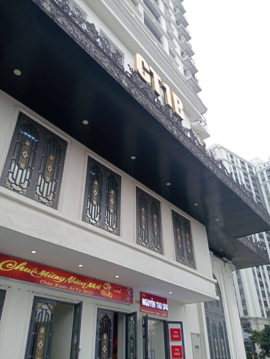 Bán gấp CHCC Tòa CT1B Iris Garden , DT 65m2 – 2PN, Số 30 Trần Hữu Dực Nam Từ Liêm, giá 4,8 tỷ.(