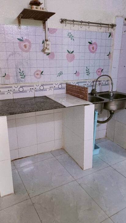 cần bán nhà 900 triệu full thổ cư gần Bến Phà Cô Bắc