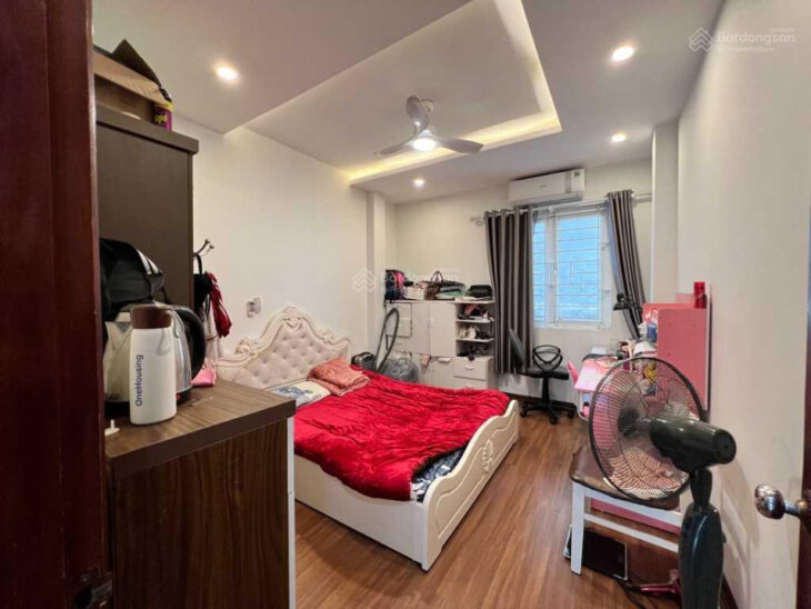 Bán nhà Phạm Văn Đồng, 65m2, 5tầng, phân lô, lô góc 3 mặt ngõ ôtô tránh – 19tỷ