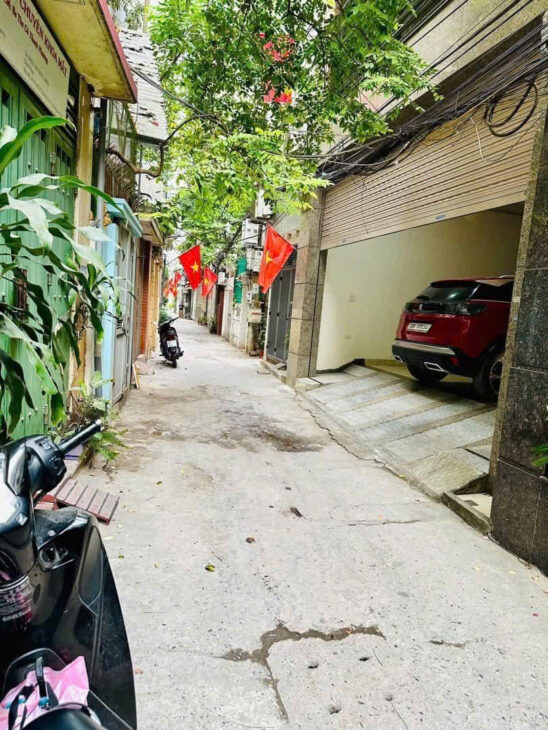 Bán Nhà Trường Chinh Ô TÔ Vào Nhà Dt 61m2 4 tầng mt 3.7m Giá 13.8 tỷ