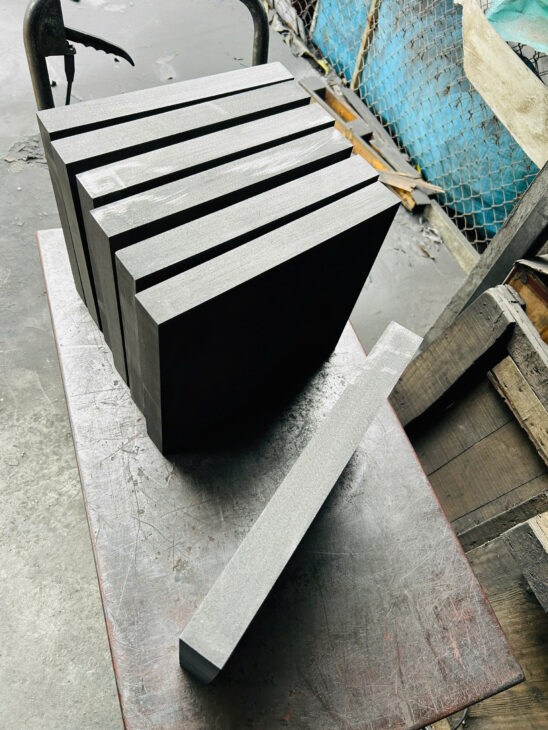 Điện cực Graphite, bột Graphite bôi trơn, vảy Graphite, điện cực xung EDM,điện cực bể mạ