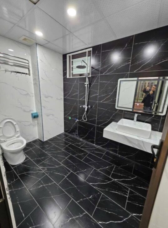 SIÊU HIẾM – NHÀ ĐẸP TRƯƠNG ĐỊNH – 5 TẦNG – NGÕ THÔNG – Ở SƯỚNG, KINH DOANH ĐỈNH