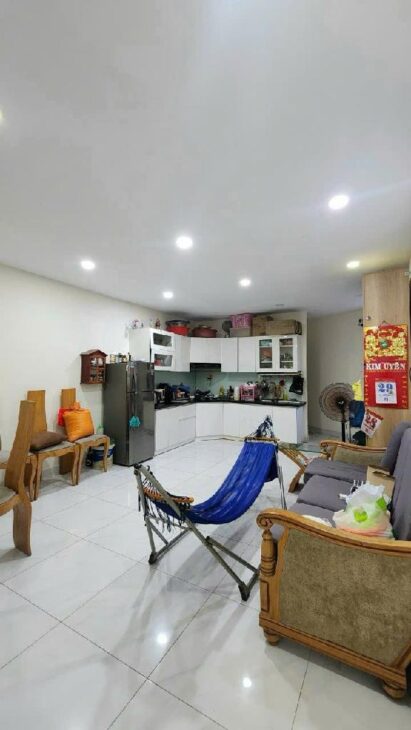 Nhà 5 tầng, vừa ở vừa kinh doanh, ô tô ngủ trong nhà. Ngang 4M, Huỳnh Tấn Phát Q7, 56M2, Chỉ 7.7Tỷ.
