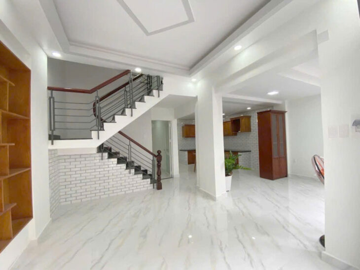 BÁN NHÀ 3 TẦNG– NGANG HIẾM 7M – SỔ ĐẸP HOÀN CÔNG ĐỦ – CHỈ 5 TỶ